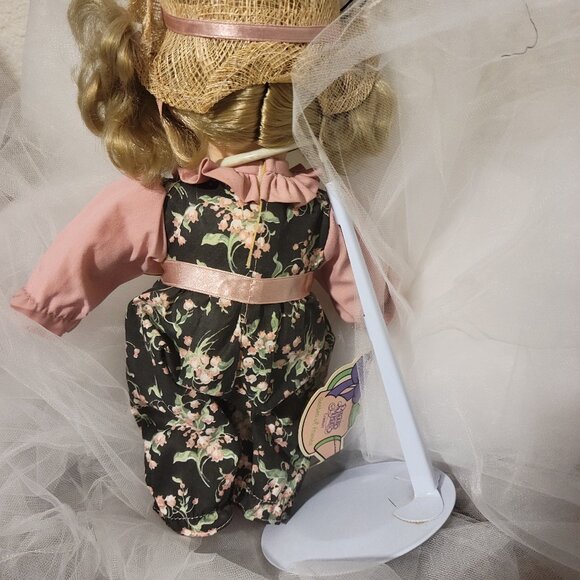 Precious Moments Doll with Original tag - Picture 4 of 5